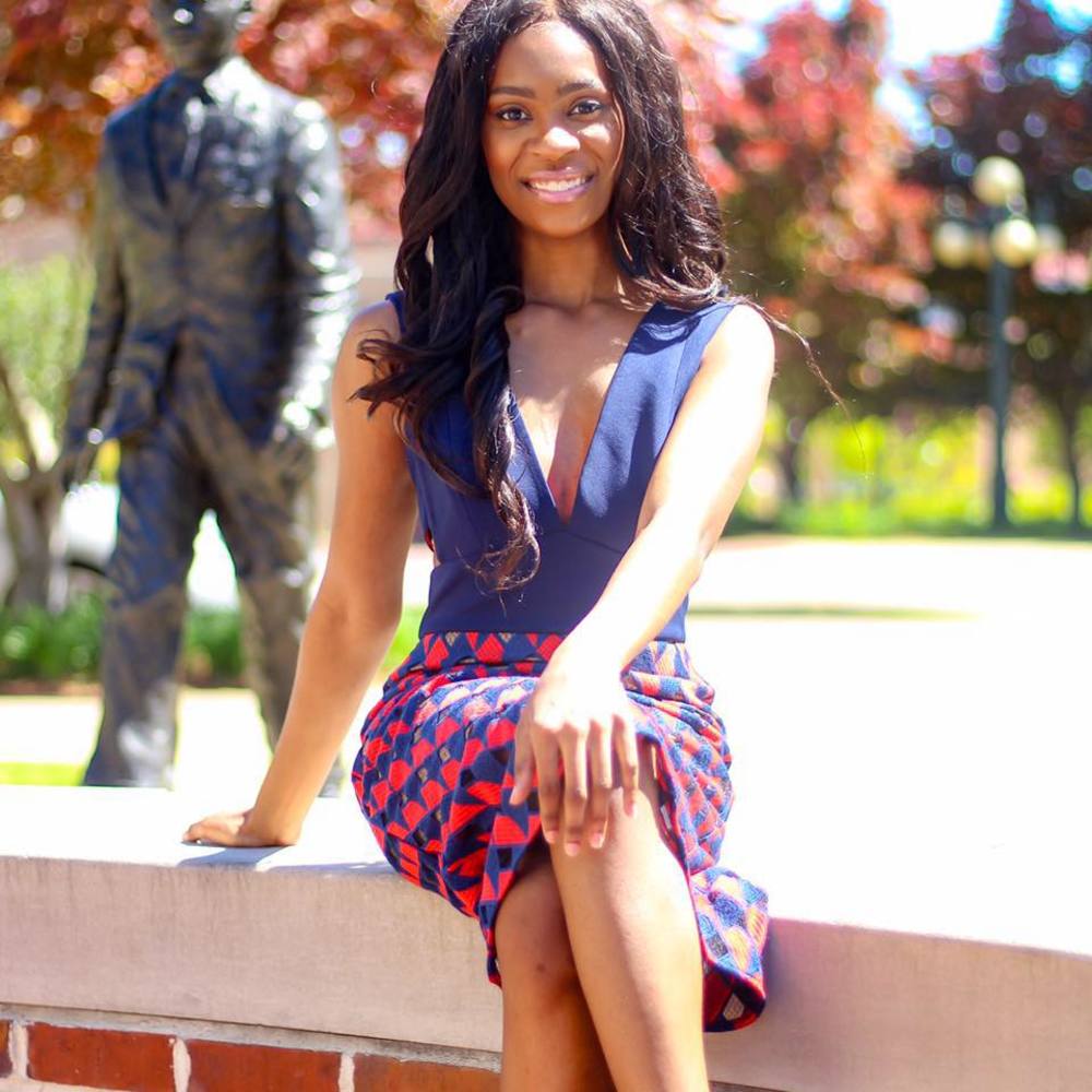 Meet your Posher, Cierra's
